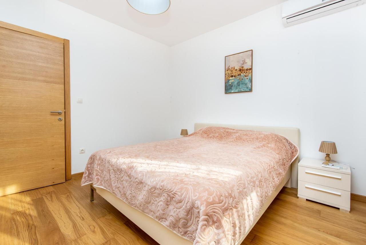 Apartments Lm Residence Rafajlovići Dış mekan fotoğraf
